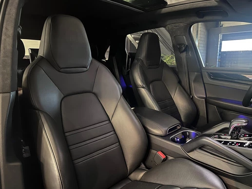 Porsche Cayenne - Afbeelding 16 van 30