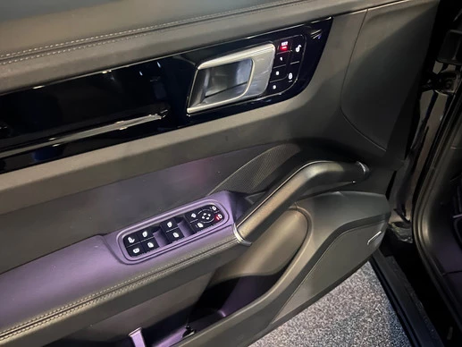 Porsche Cayenne - Afbeelding 17 van 30