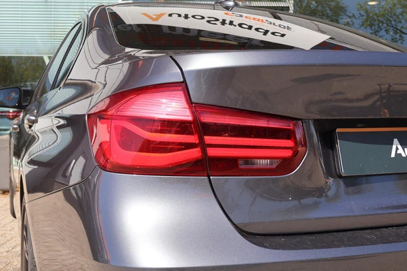 BMW 3 Serie - Afbeelding 16 van 24