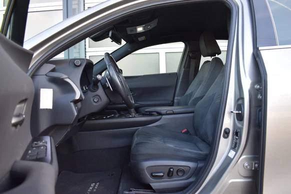 Lexus UX - Afbeelding 5 van 28