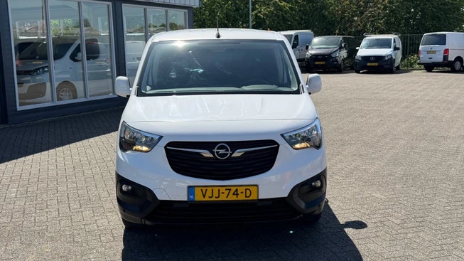 Opel Combo - Afbeelding 3 van 29