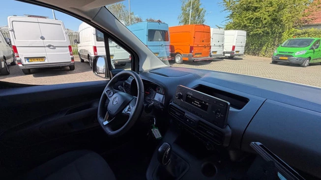 Opel Combo - Afbeelding 10 van 29