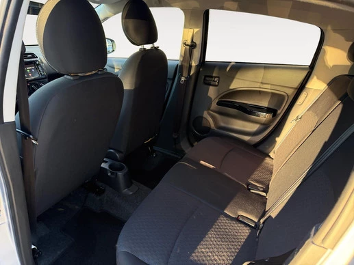 Mitsubishi Space Star - Afbeelding 15 van 27