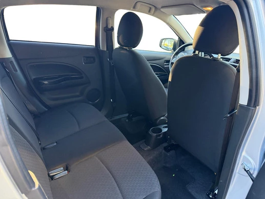 Mitsubishi Space Star - Afbeelding 17 van 27