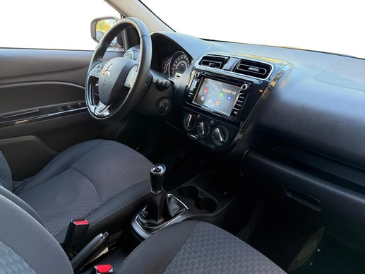 Mitsubishi Space Star - Afbeelding 18 van 27