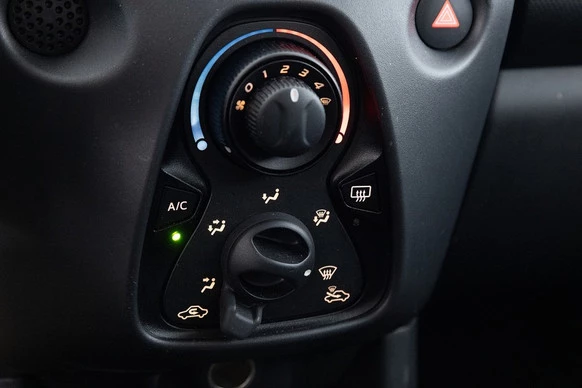 Toyota Aygo - Afbeelding 14 van 29