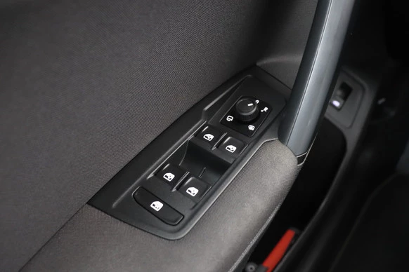 Volkswagen Tiguan - Afbeelding 17 van 27