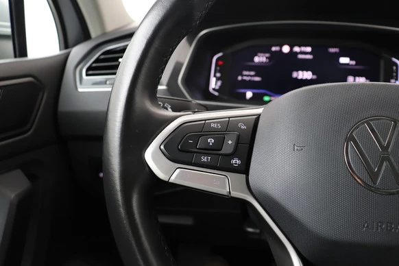 Volkswagen Tiguan - Afbeelding 18 van 27