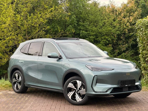 Geely E5