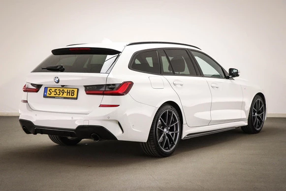 BMW 3 Serie - Afbeelding 2 van 30