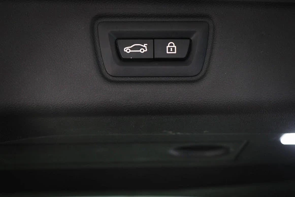 BMW 3 Serie - Afbeelding 17 van 30