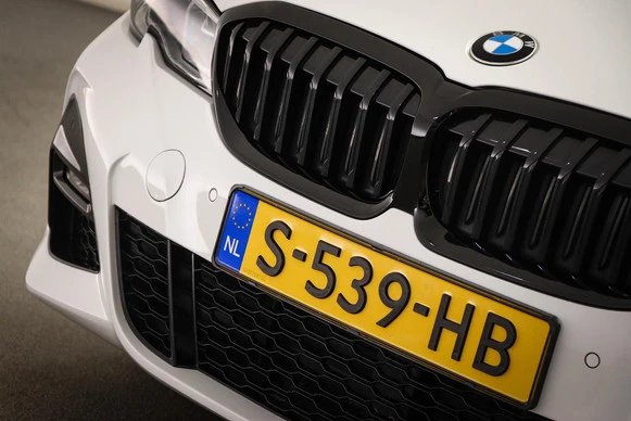 BMW 3 Serie - Afbeelding 18 van 30