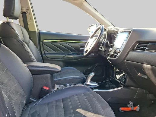 Mitsubishi Outlander - Afbeelding 11 van 30