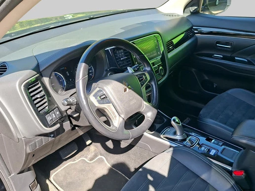 Mitsubishi Outlander - Afbeelding 4 van 30