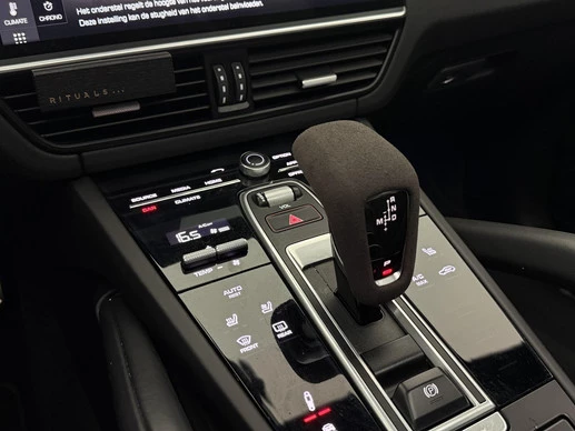 Porsche Cayenne - Afbeelding 23 van 30