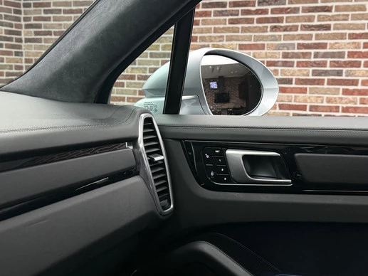 Porsche Cayenne - Afbeelding 26 van 30