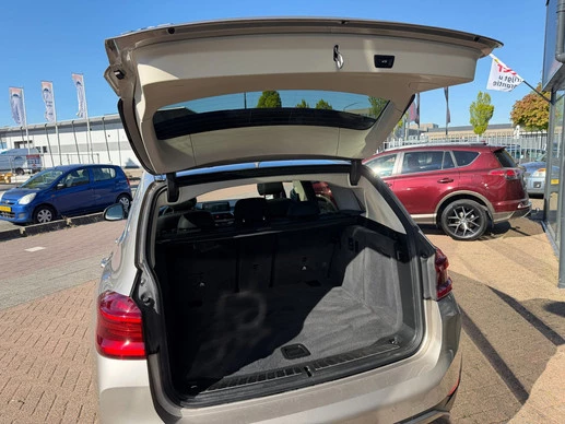 BMW iX3 - Afbeelding 9 van 21