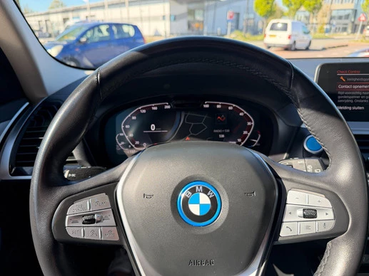 BMW iX3 - Afbeelding 15 van 21