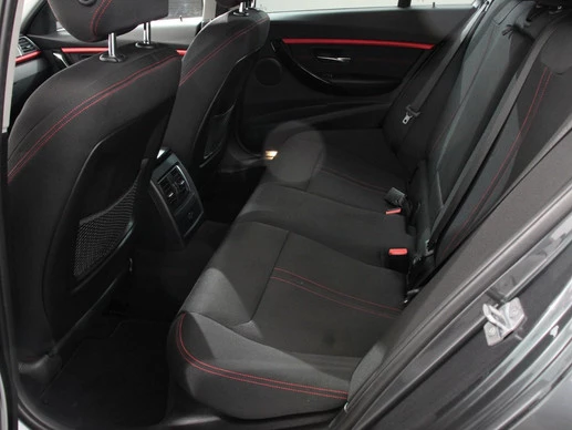 BMW 3 Serie - Afbeelding 11 van 30