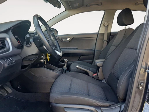 Kia Rio - Afbeelding 13 van 30
