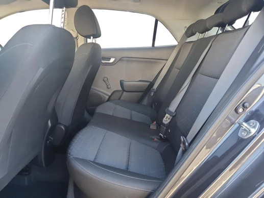 Kia Rio - Afbeelding 17 van 30