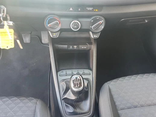 Kia Rio - Afbeelding 27 van 30