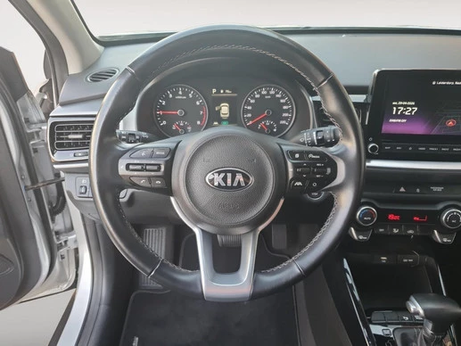 Kia Stonic - Afbeelding 20 van 30