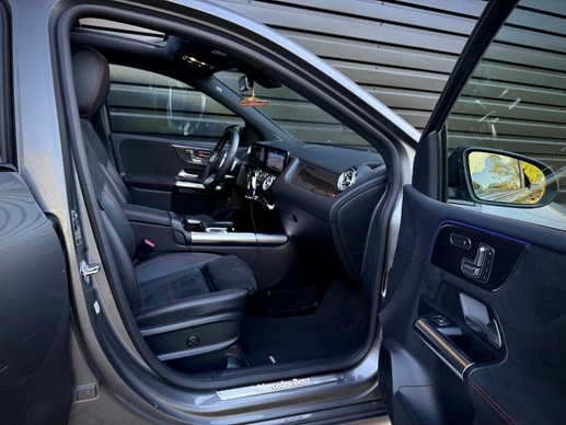 Mercedes-Benz B-Klasse - Afbeelding 27 van 30