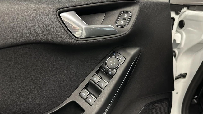 Ford Fiesta - Afbeelding 20 van 30