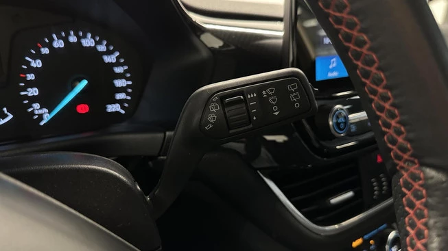 Ford Fiesta - Afbeelding 27 van 30