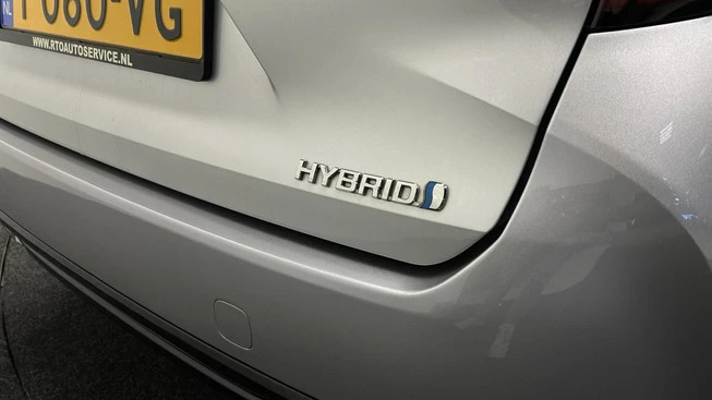 Toyota Corolla Touring Sports - Afbeelding 16 van 30