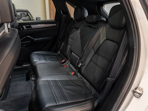 Porsche Cayenne - Afbeelding 7 van 30
