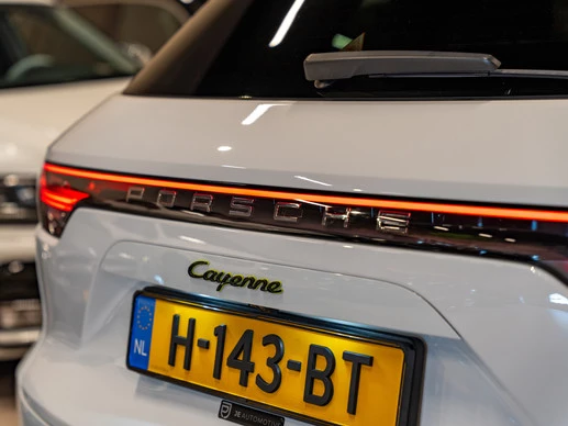 Porsche Cayenne - Afbeelding 14 van 30
