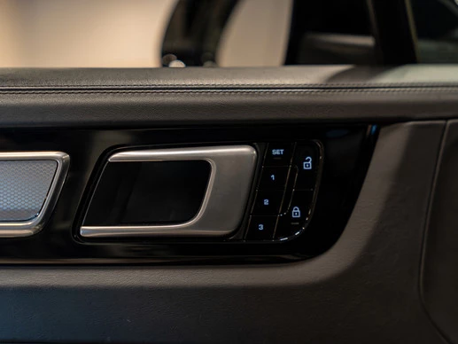Porsche Cayenne - Afbeelding 20 van 30