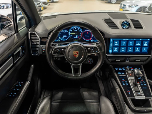 Porsche Cayenne - Afbeelding 25 van 30