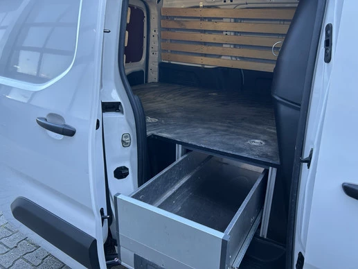 Peugeot Partner - Afbeelding 18 van 30