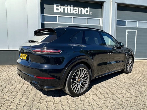 Porsche Cayenne - Afbeelding 2 van 30