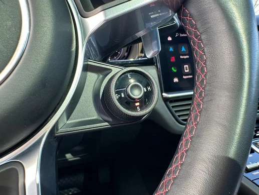 Porsche Cayenne - Afbeelding 24 van 30