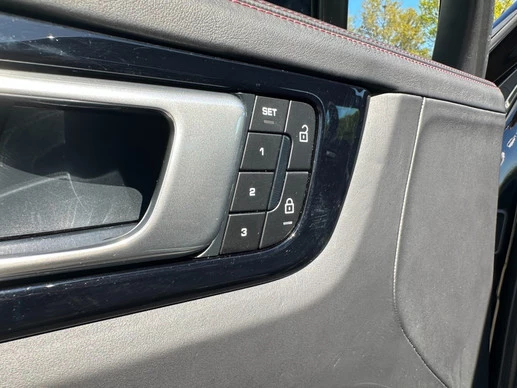 Porsche Cayenne - Afbeelding 26 van 30