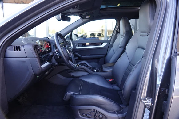 Porsche Cayenne - Afbeelding 4 van 22