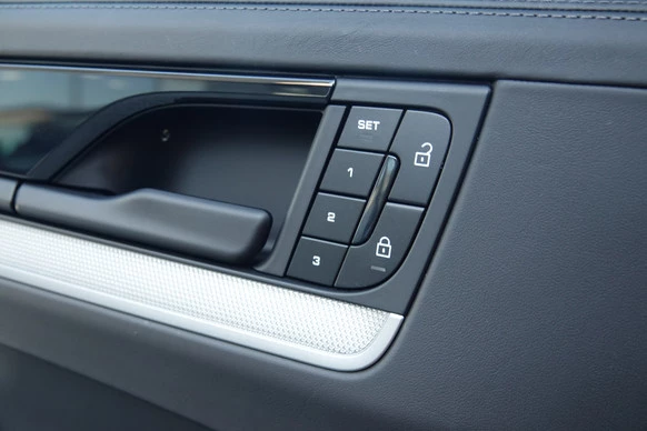 Porsche Cayenne - Afbeelding 12 van 22