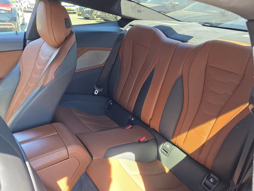 BMW 8 Serie - Afbeelding 12 van 21