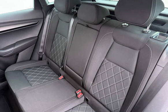 Škoda Karoq - Afbeelding 11 van 30