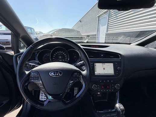Kia cee'd - Afbeelding 12 van 30