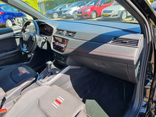SEAT Arona - Afbeelding 8 van 30