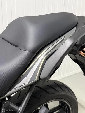 Kawasaki Versys 650 - Afbeelding 15 van 20