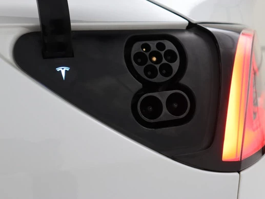 Tesla Model 3 - Afbeelding 16 van 30