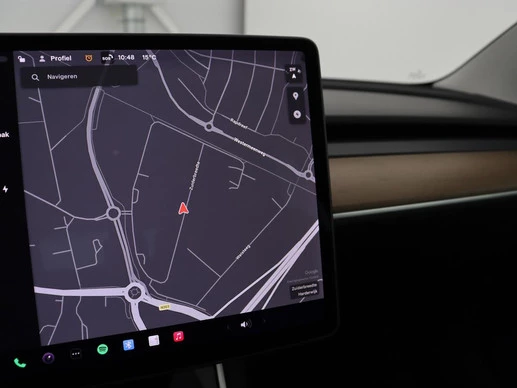 Tesla Model 3 - Afbeelding 22 van 30
