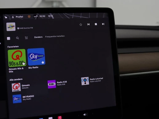 Tesla Model 3 - Afbeelding 25 van 30