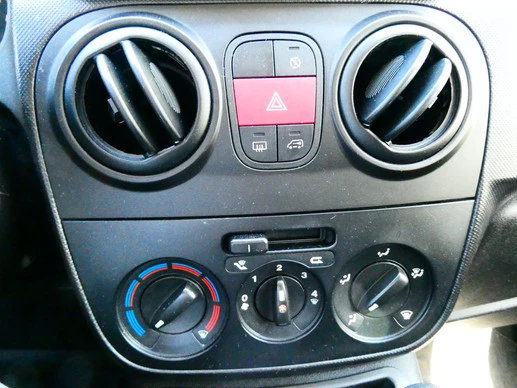 Fiat Fiorino - Afbeelding 13 van 21